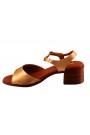 Sandales confort pour femme Wikers modèle 142859 en cuir métallisé Doré et Rose.